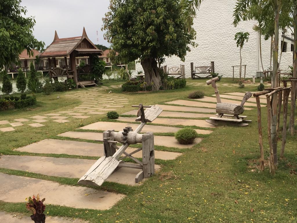 Lemon Resort Buriram Exterior foto